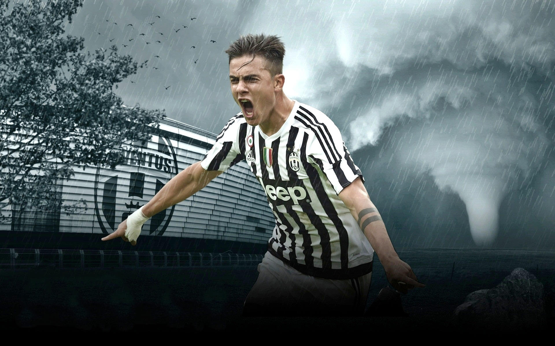 出席白宫晚宴后，C罗与美国防务部长合影（白宫晚宴后，C罗与美防长同框合影）